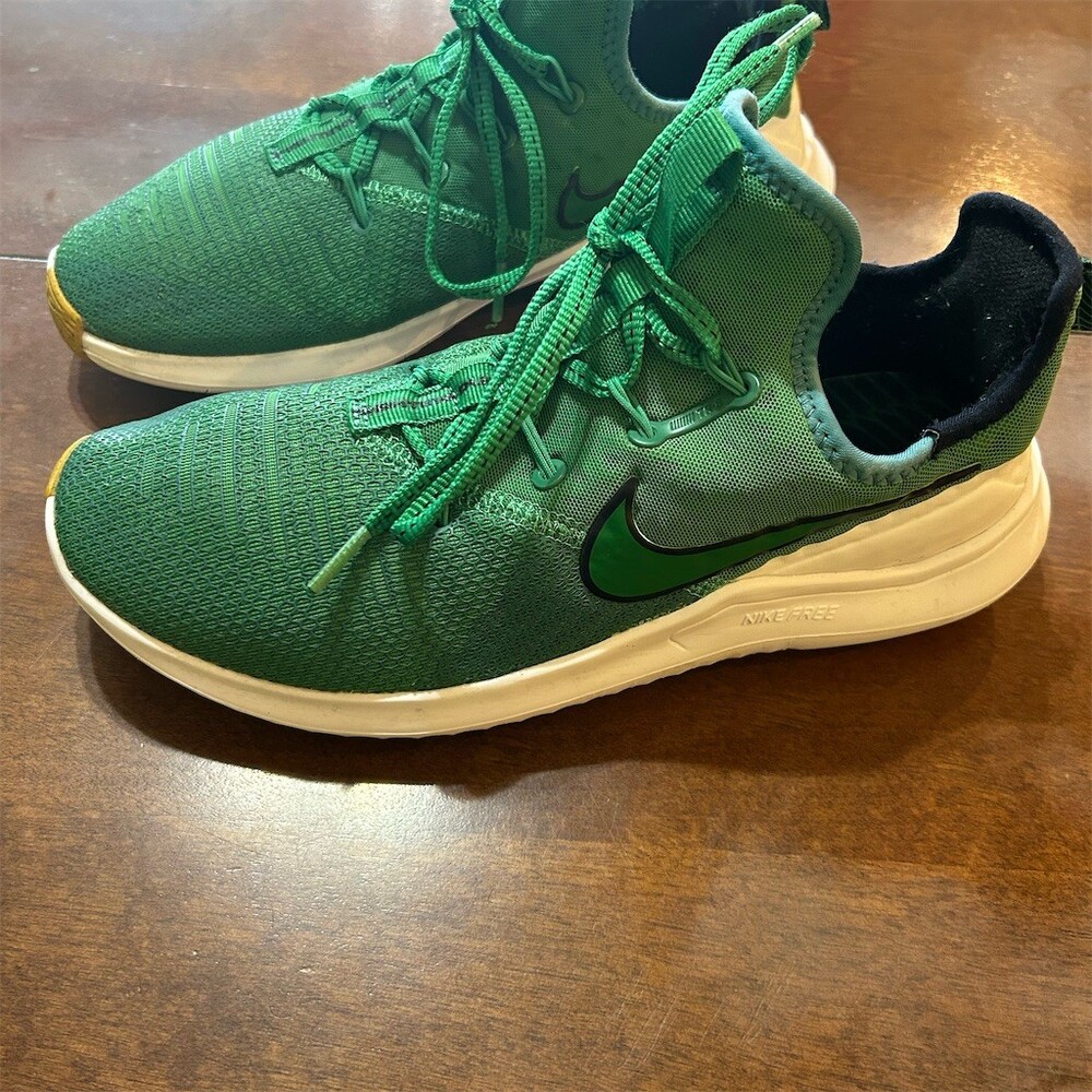 Nike Free TR 8 Oregon Ducks Womens Training Shoes Green/White Size 8